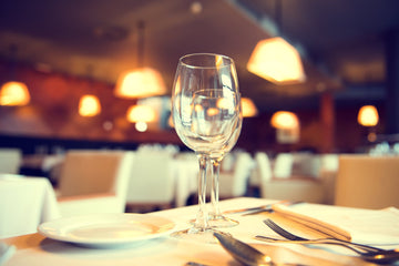 How to Use Table Tents to Increase Sales and Revenue for Your Restaurant